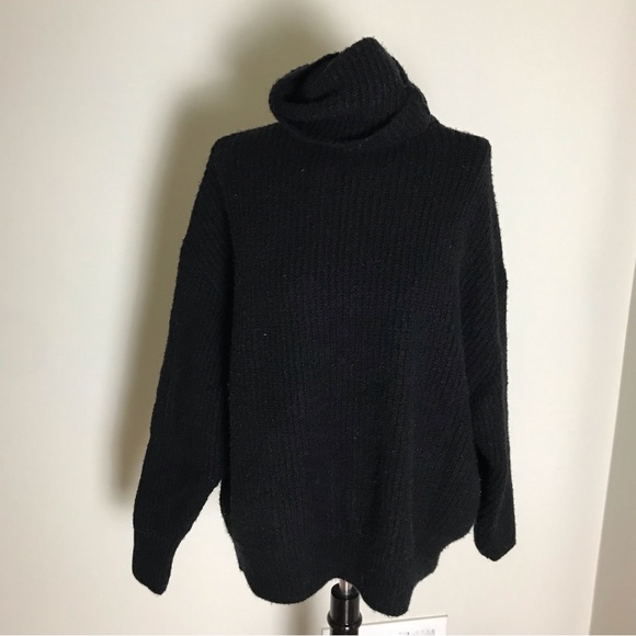 Zara Sweaters - Zara Black Knit Turtleneck Sweater